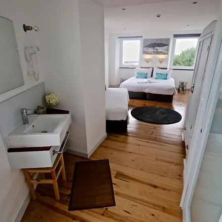 Manta Ray Bed & Breakfast Horta (Azores)
